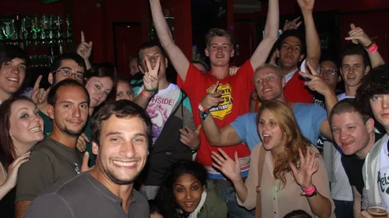 Red Light Party Pub Crawl Amsterdam