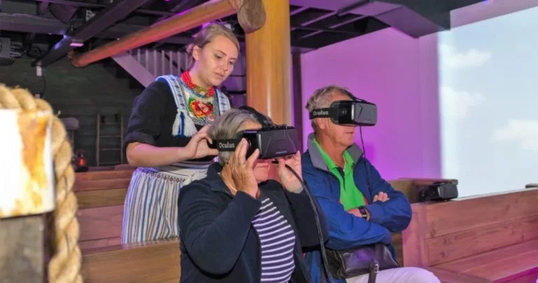 Experience Volendam – Journey Back to 1916